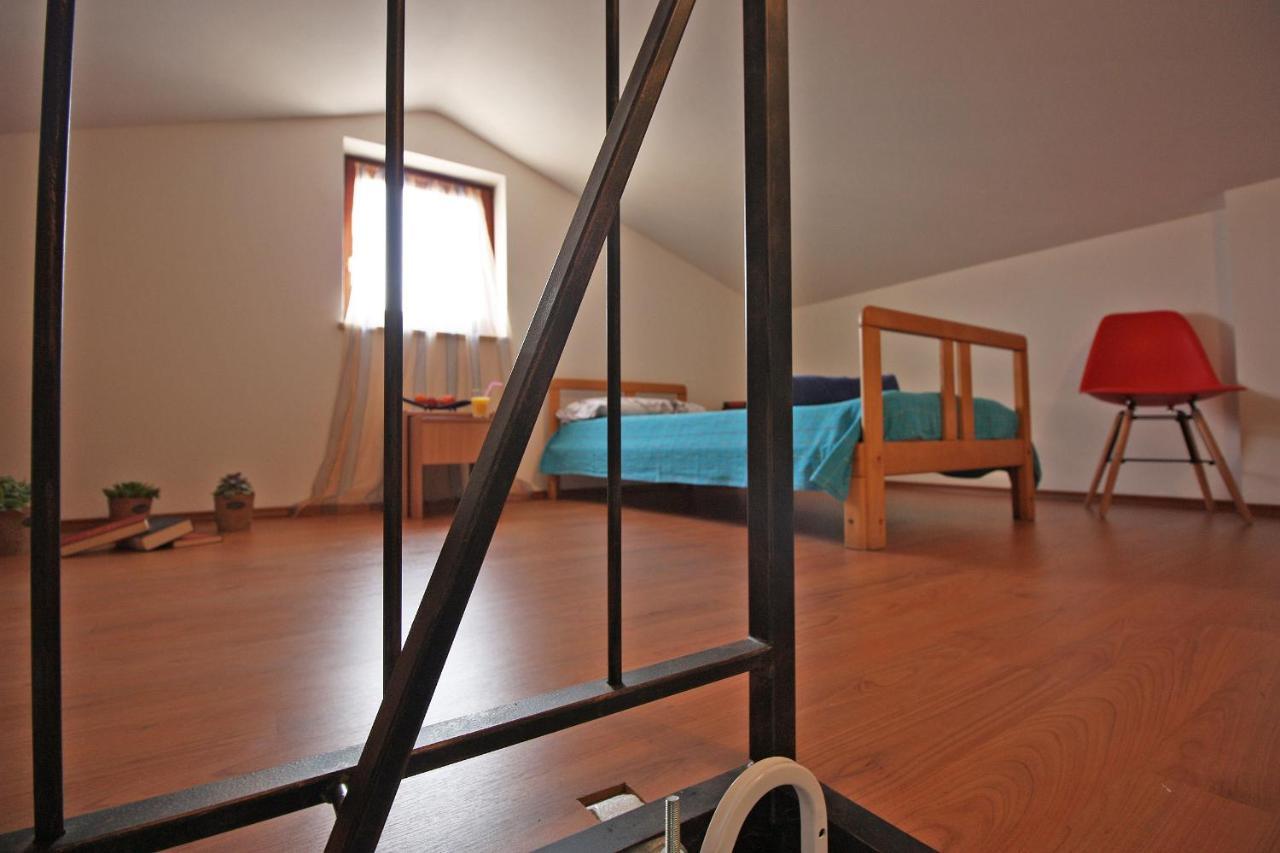 Brijunisol - 3 Apartments Top Position Near The Beautiful Beach Fazana Exterior photo